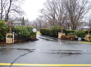 18 Page Rd #CARGE, Lincoln, MA 01773