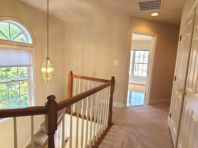 2511 Gadsby Pl — Photo 28