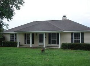 412 E Lawson Ave, Foley, AL 36535