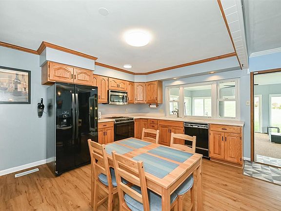 3rd image of 2649 Cathedral Dr