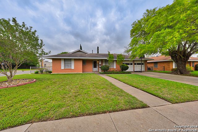1st image of 5054 Stoneleigh Dr