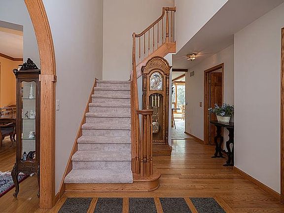 5th image of 3632 Barry Knoll Dr