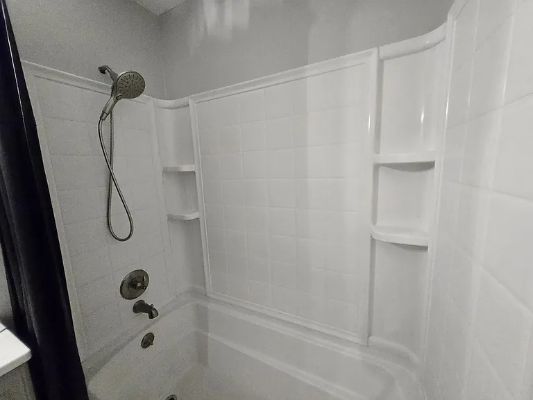 main bathroom 1