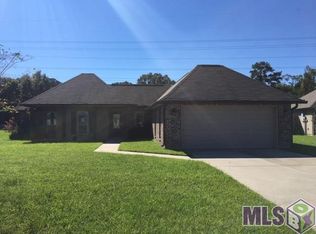 9254 Cypress Lake Dr, Denham Springs, LA 70726