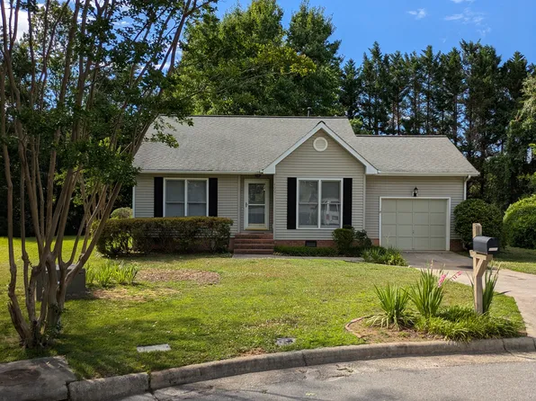 4007 Sourgum Ct, Greensboro, NC 27410