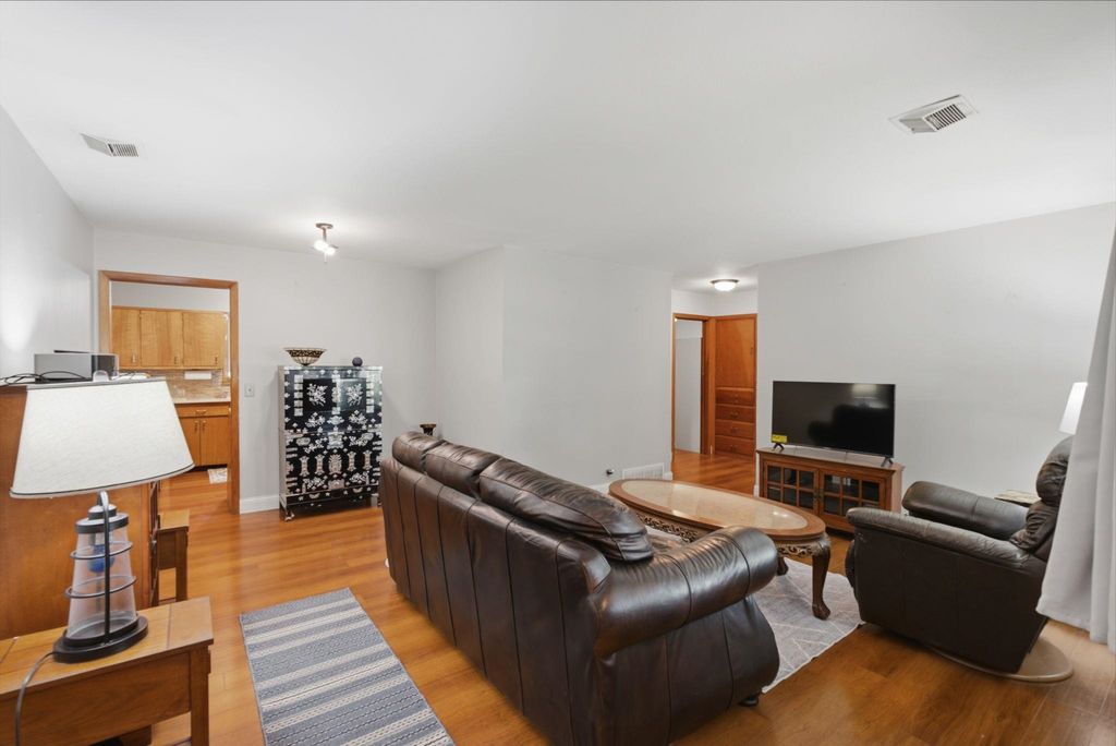 1302 W Fultz St, Wichita, KS - View 5