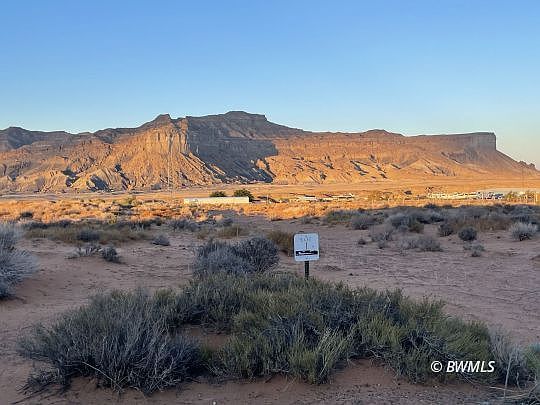 3rd image of 800 S Shelter Cv