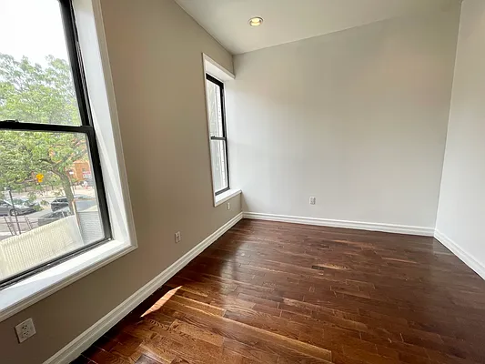 Rented by Ink Realty Services LLC | media 16