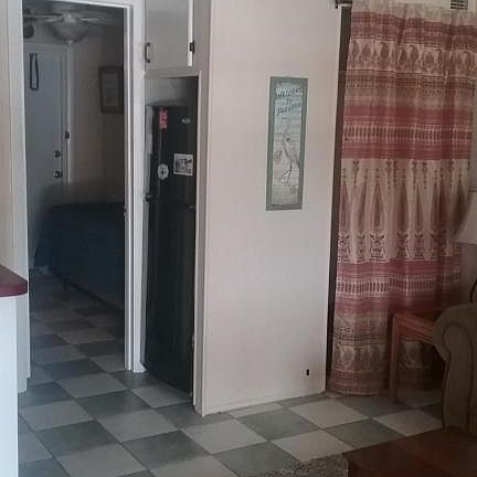 4th image of 425 Tyler Ave APT 2