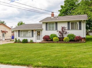 13550 Heatherwood Dr, Brookpark, OH