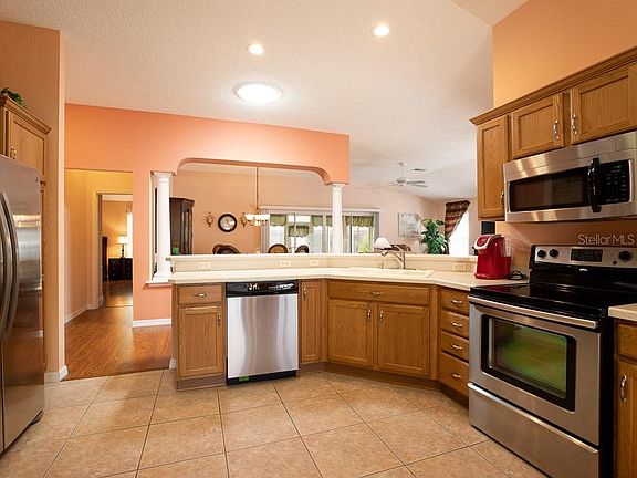 5th image of 9225 SE 170th Fontaine St
