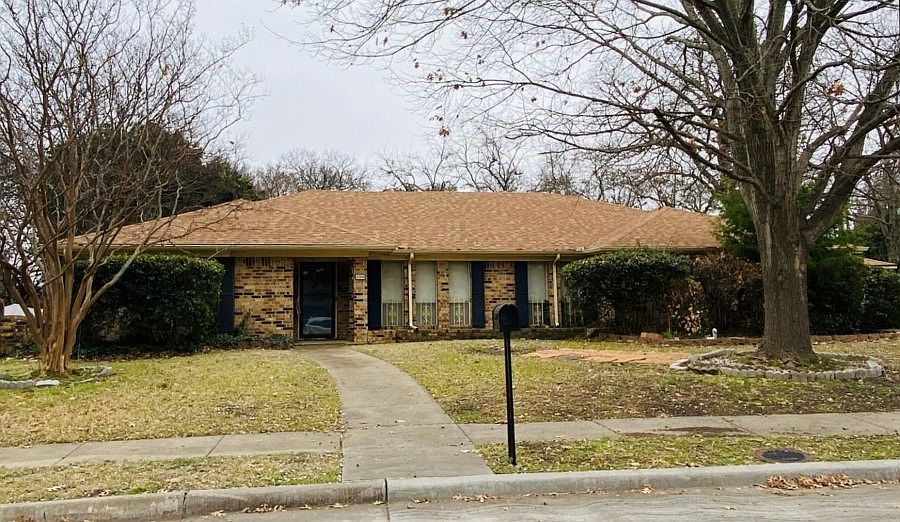 1st image of 2504 Creekcove Dr