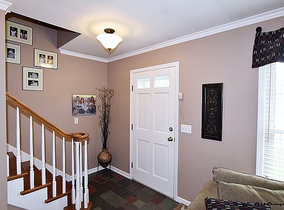 2nd image of 1615 Kensington Pl