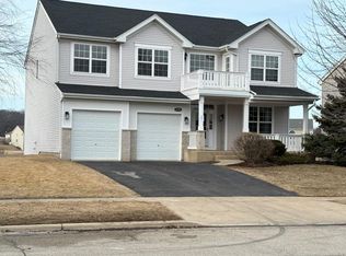 6708 Homestead Dr, McHenry, IL 60050