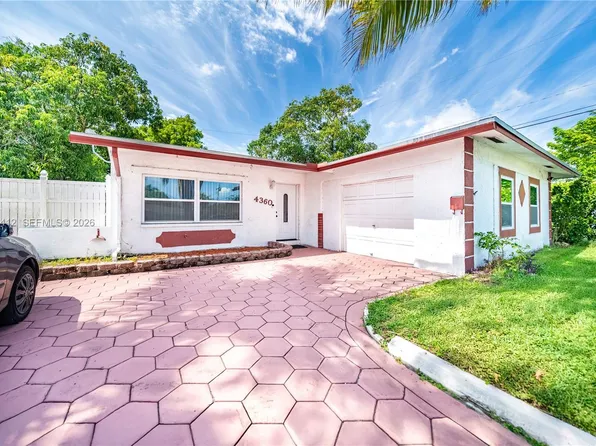 4360 NW 32nd Ct, Lauderdale Lakes, FL 33319