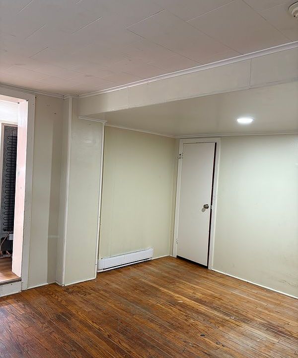 2nd image of 176 N Main St #2A