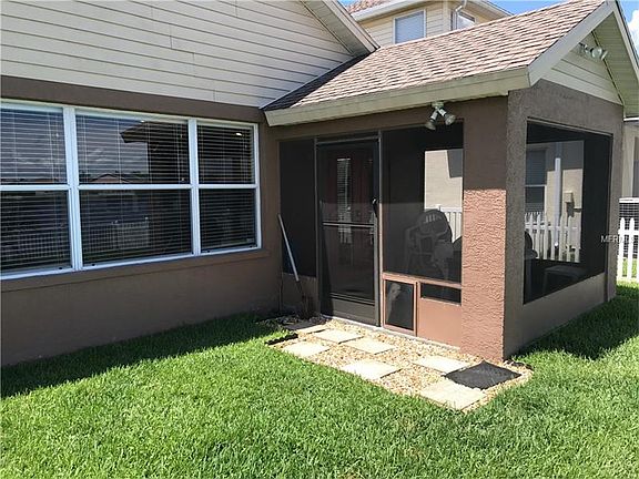 3rd image of 719 Addison Dr NE