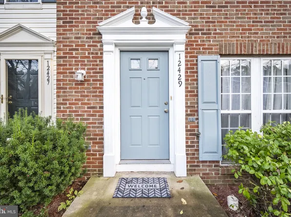 12429 Selkirk Cir, Bristow, VA 20136