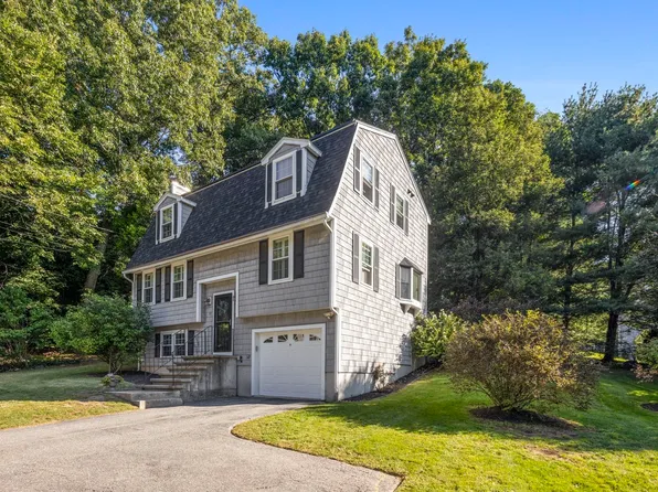 50 Wood St, Woburn, MA 01801