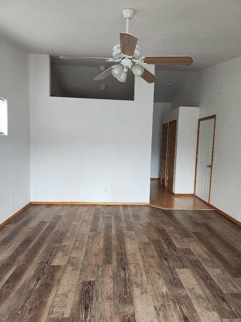 3bedroom 2bath House — Photo 3