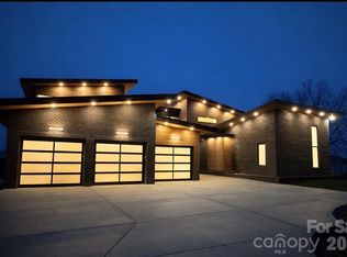 22554 John Gamble Rd, Cornelius, NC 28031