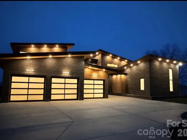 22554 John Gamble Rd, Cornelius, NC 28031