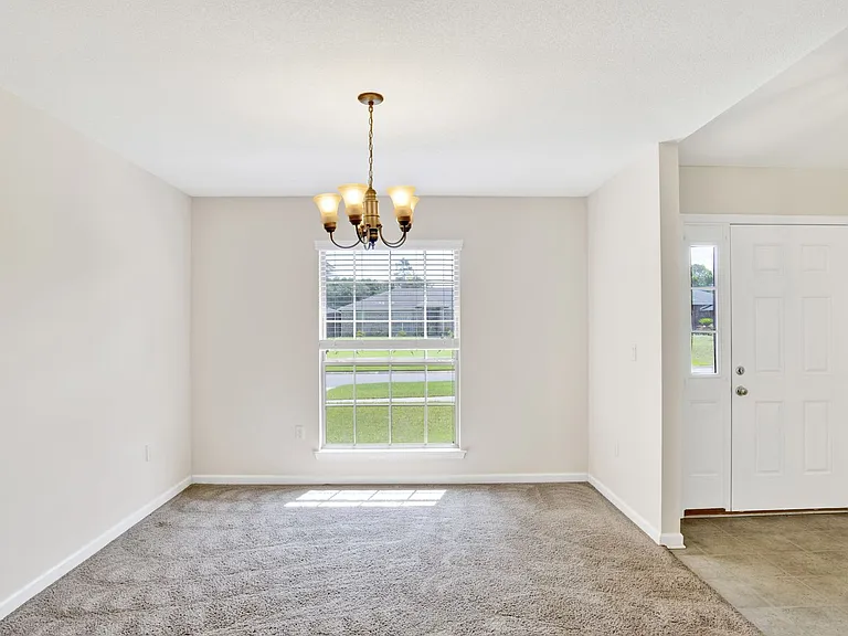7020 Season Dr — Photo 8