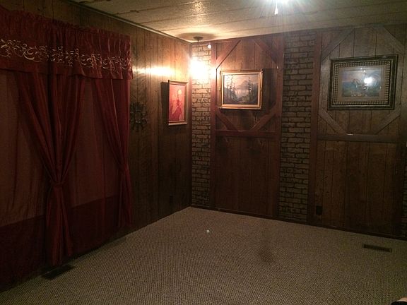 5th image of 844 Hannaman Ln