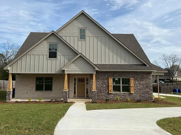 408 Oakwood, Dothan, AL 36305