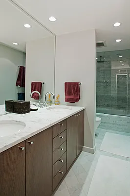 Sold by Hudson 3 Inc | media 18