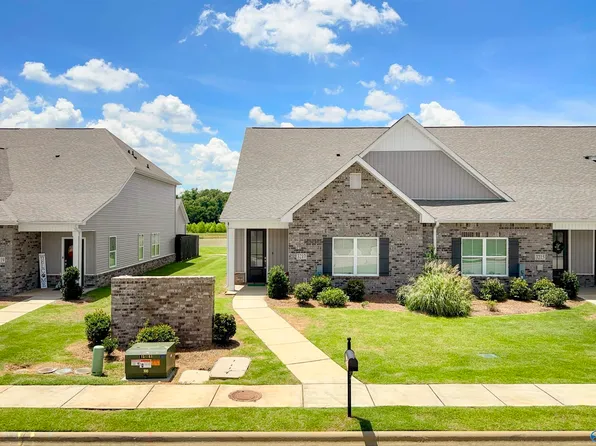 3217 McClellan Way SE, Decatur, AL 35603