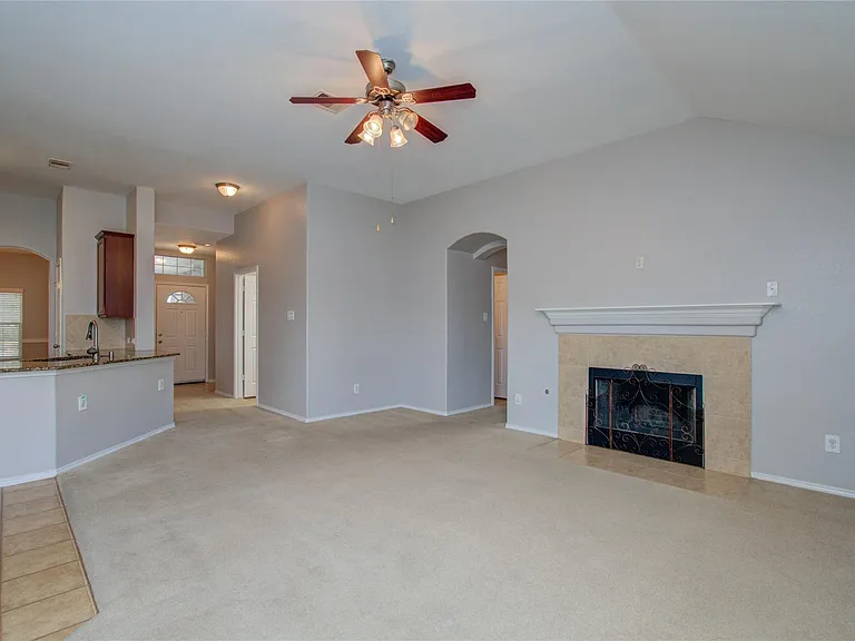 5003 Riverbridge Ct — Photo 12