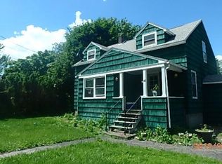 101 Crysler Dr, East Syracuse, NY 13057