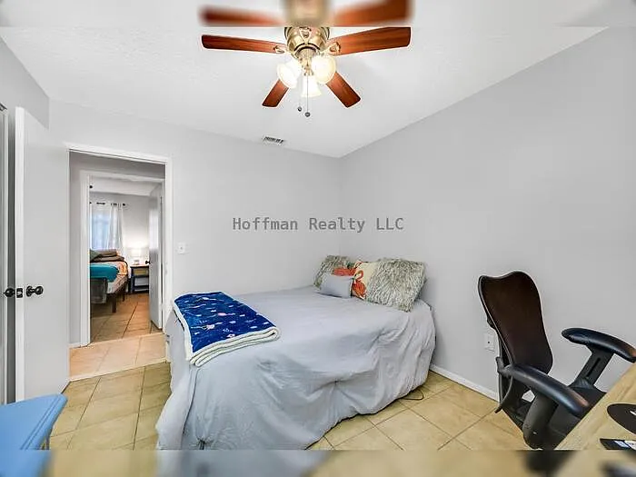 11414 Walsingham Rd — Photo 24