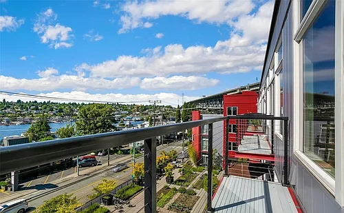 2960 Eastlake Ave E #411 Photo 1