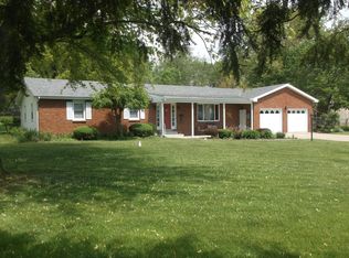 166 Country Manor Dr SE, Washington Court House, OH 43160