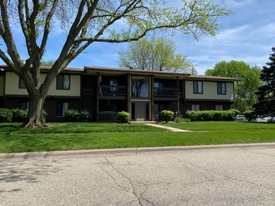 569 Somerset Ln #1, Crystal Lake, IL, 60014
