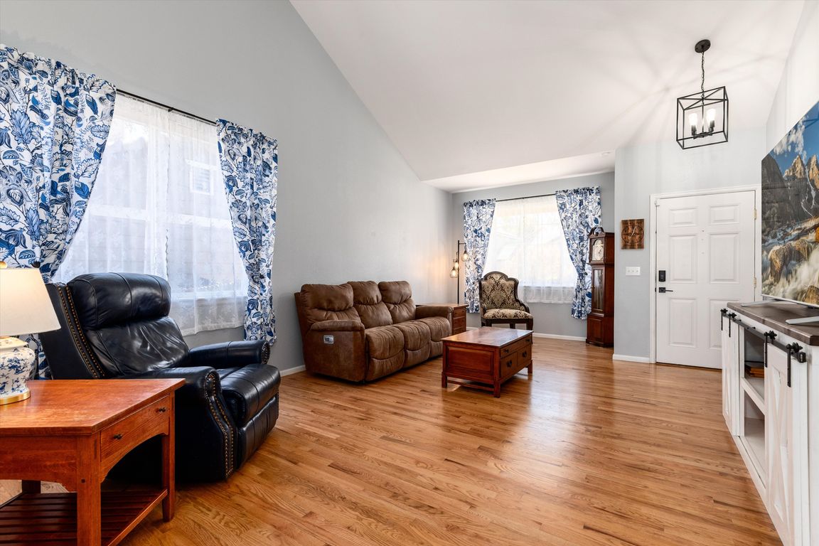 next background image