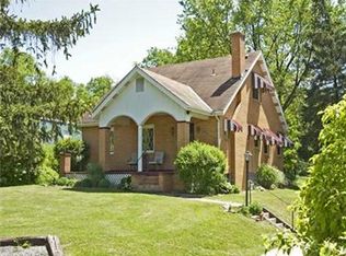 7827 Steubenville Pike, Oakdale, PA 15071