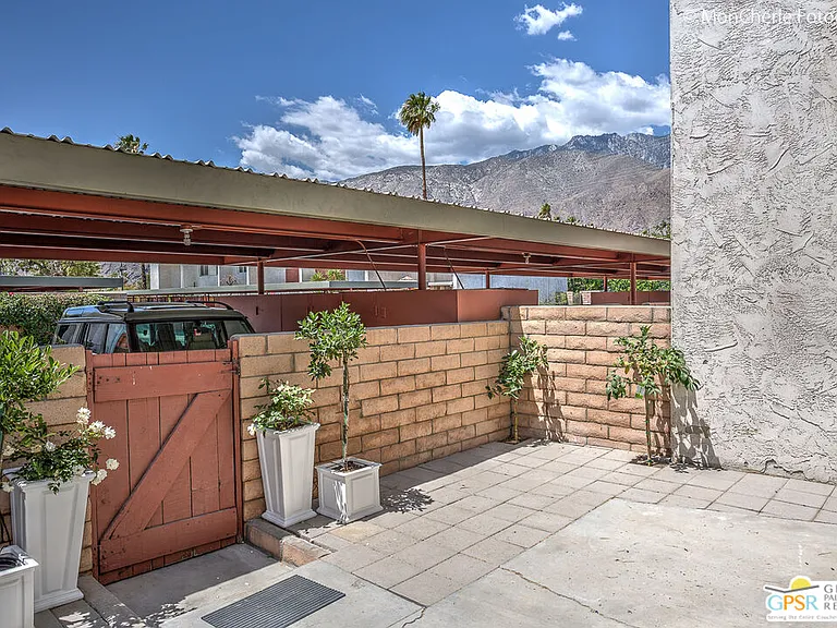 2166 N Indian Canyon Dr #C — Photo 23