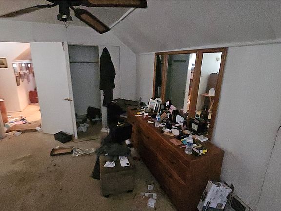 4th image of 2236 Ridgeview St