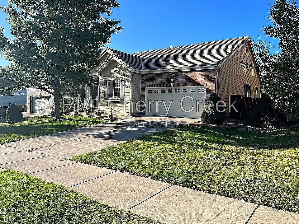 18647 E Vassar Dr