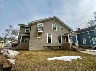 556 Jefferson St, Oshkosh, WI