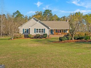 1569 Pond View Rd, Metter, GA 30439