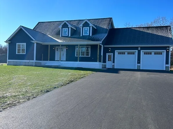 3 Southridge Dr, East Bridgewater, MA 02333