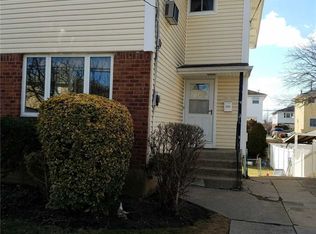 23538 147th Dr, Rosedale, NY 11422