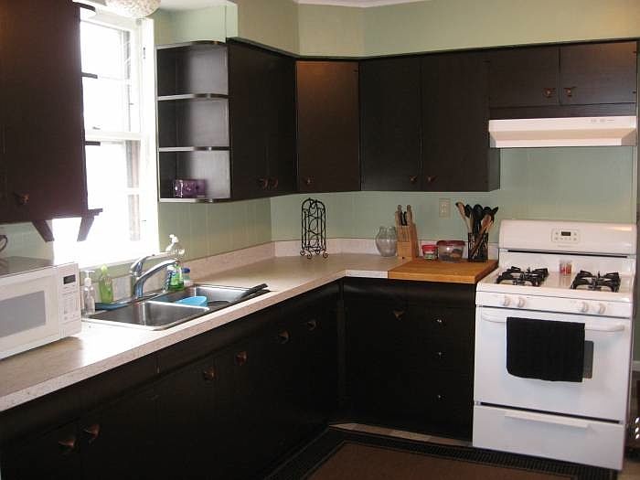 Spacious Kitchen