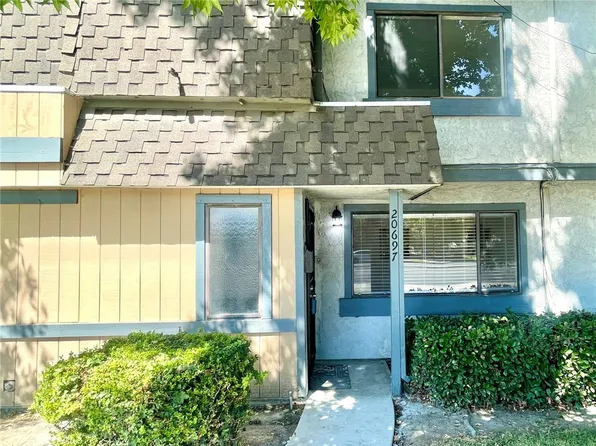 20697 Pioneer Blvd, Lakewood, CA 90715