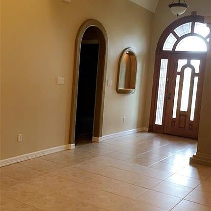 4th image of 4116 N 43rd St
