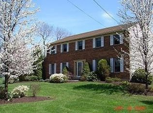 1237 Dickerson Rd, North Wales, PA 19454